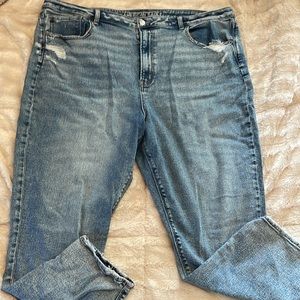 American Eagle Mom Jeans